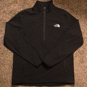 NORTH FACE ❄️Men’s 3/4 zip light weight pullover.
